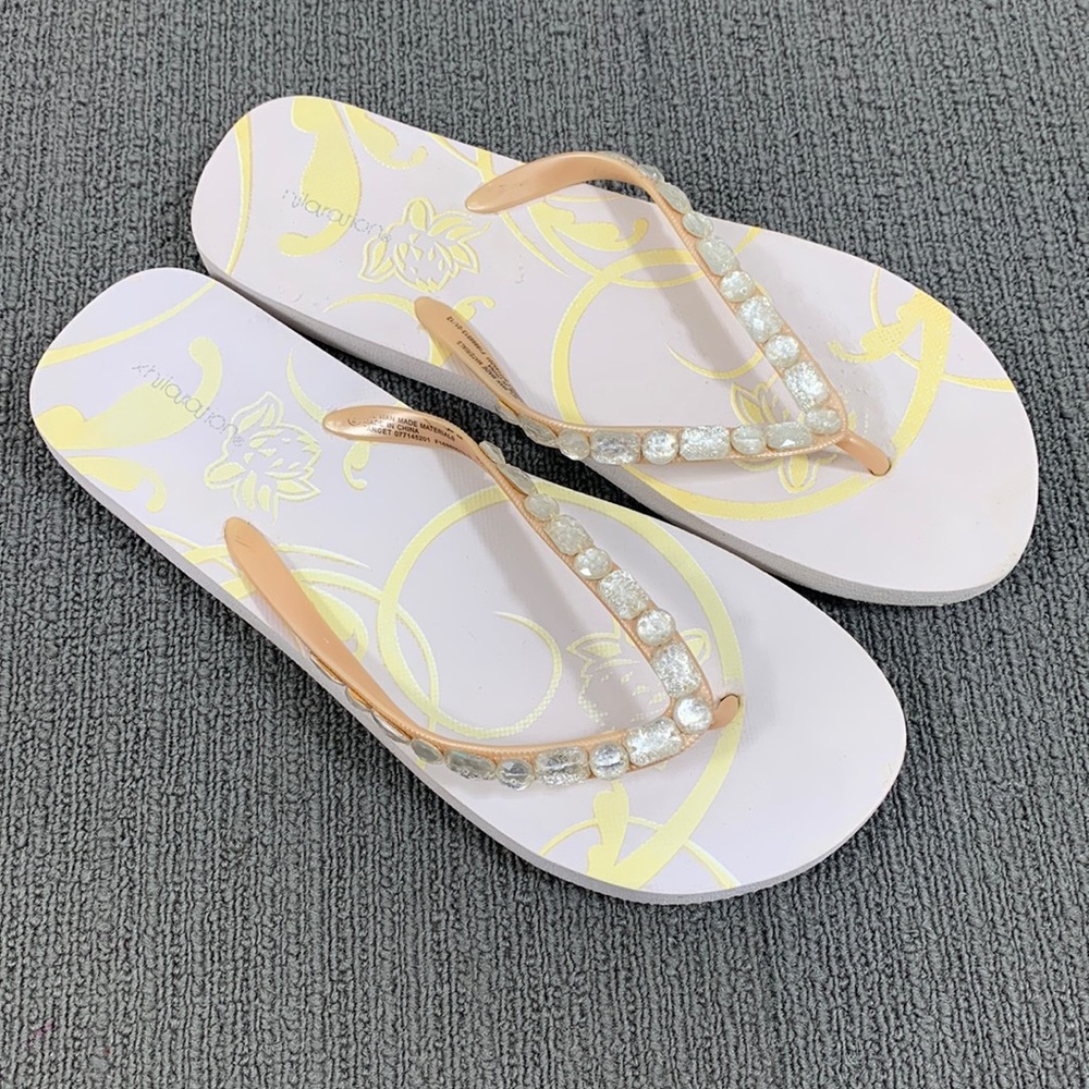 Xhilaration Flip Flops Thong Sandals Womens Size 9 Gray Yellow Jeweled Slip on